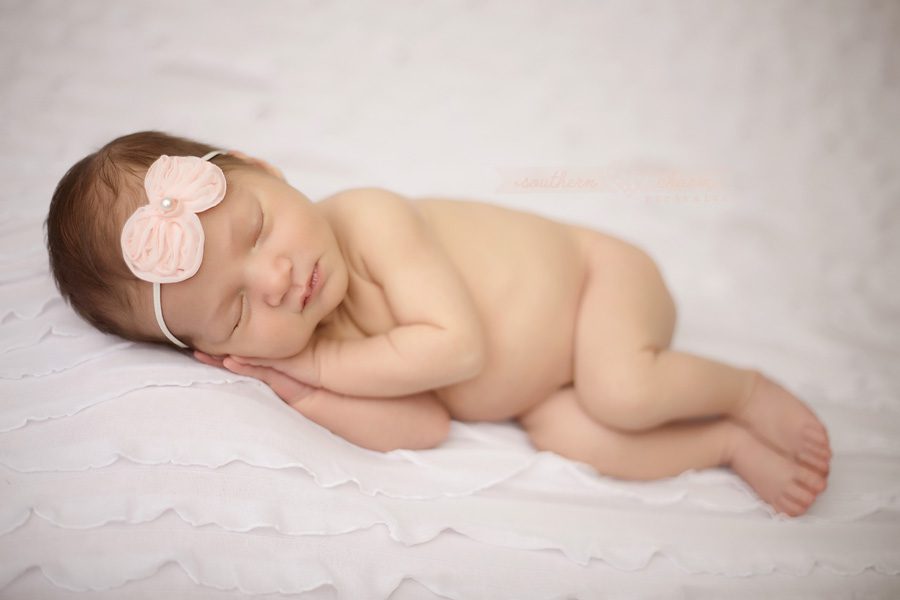 maternity and newborn photographer in knoxville, tn