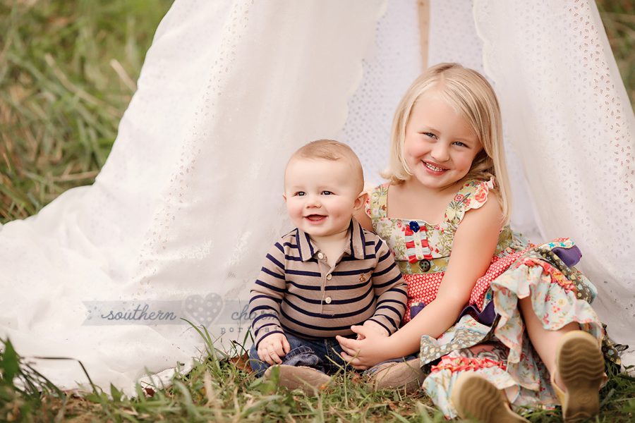 children's modern portraiture in Knoxville, TN