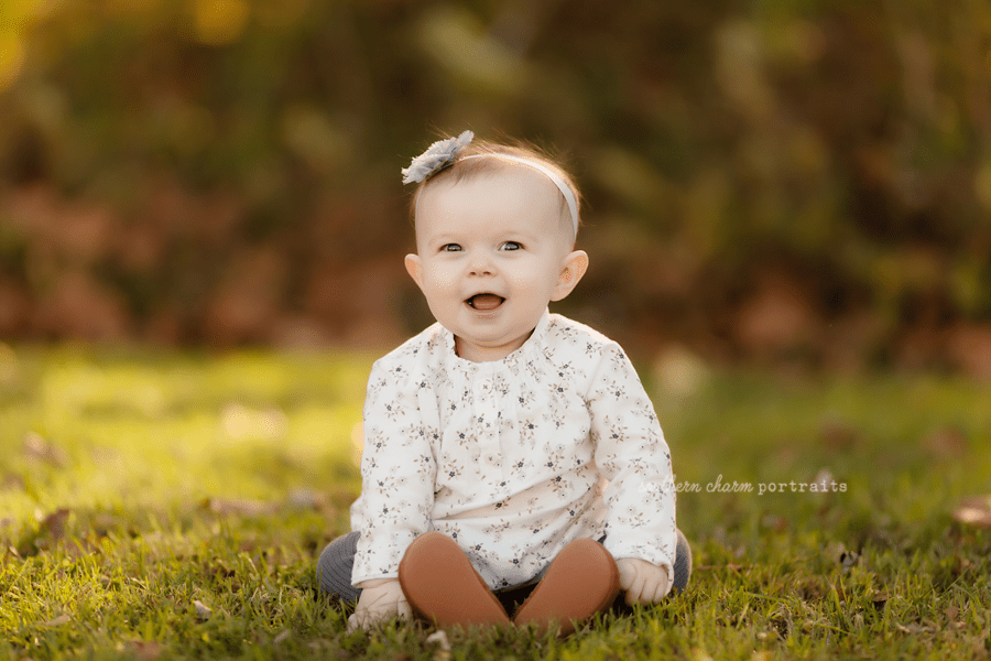 baby milestone photographer knoxville tn