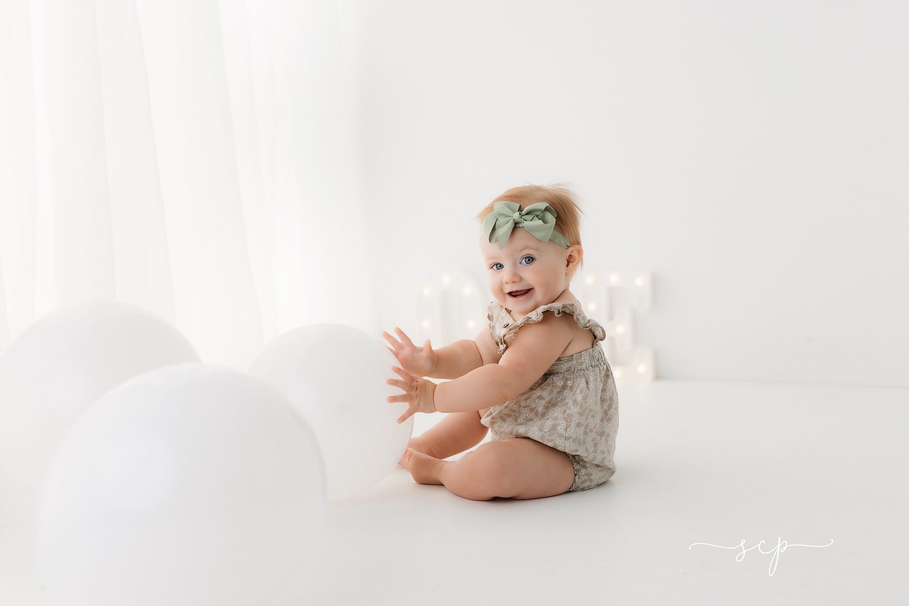 baby milestone sessions knoxville